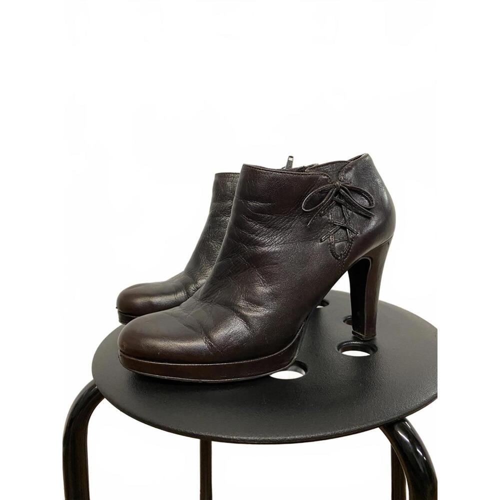 Brown Chestnut Leather High Heel Ankle Boots Side Zipper Lace Detail Bandolino 6